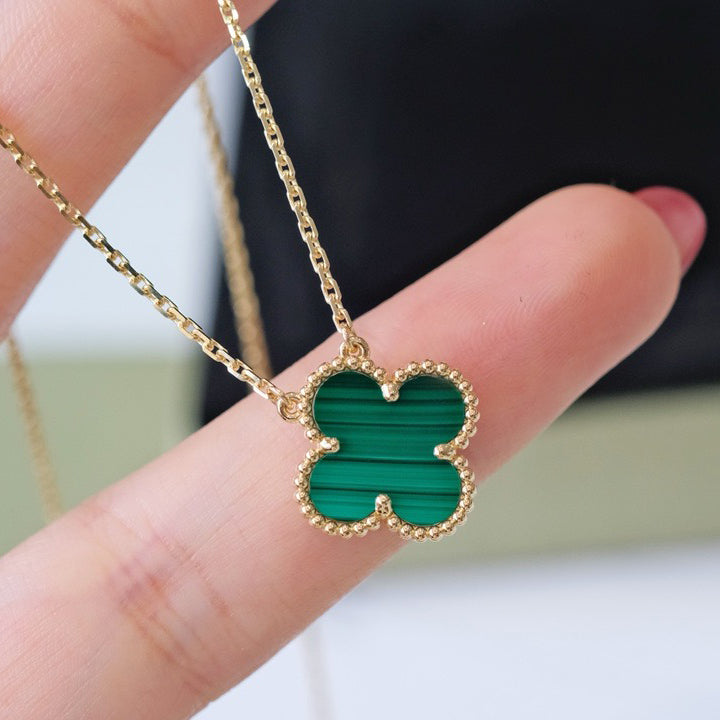 [LuckyStar]CLOVER 15MM MALACHIT EINZELNE BLUMENKETTE