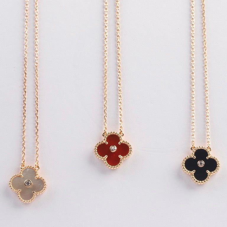 [LuckyStar]CLOVER 15MM DIAMANT-KARNEOL-HALSKETTE