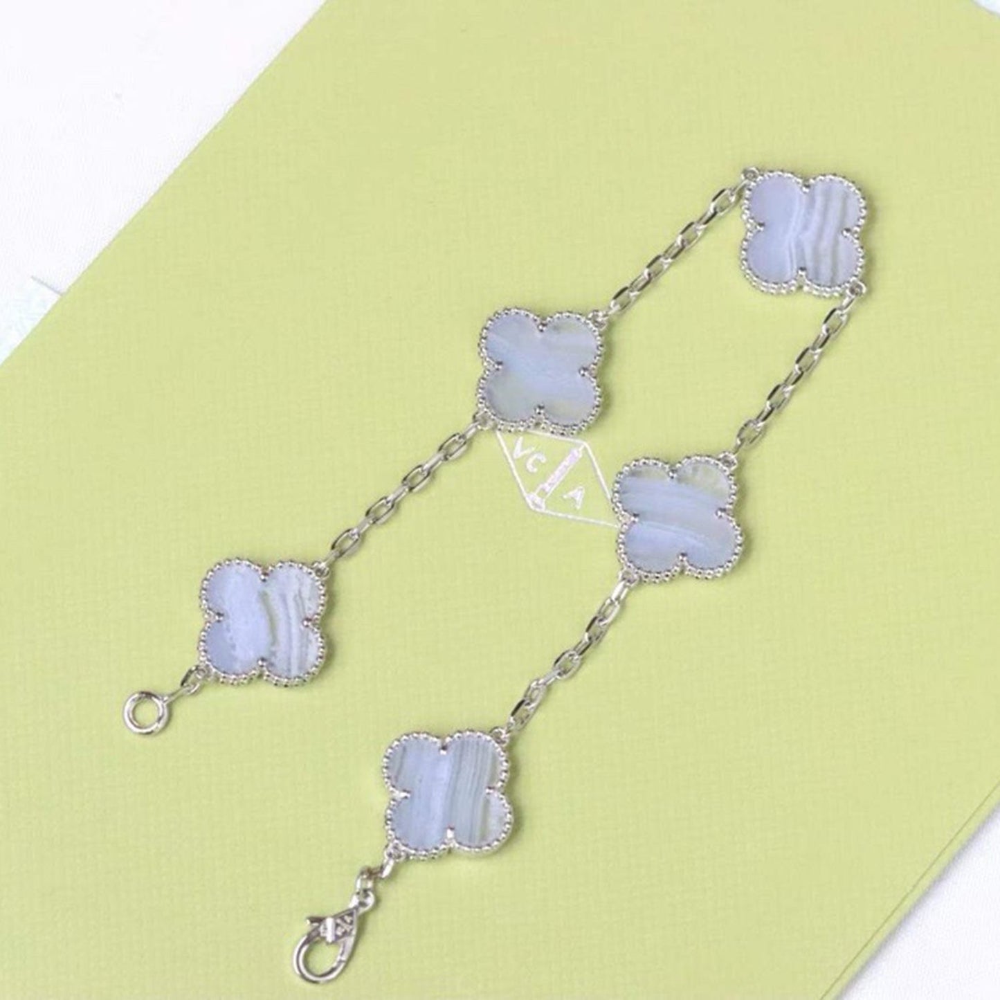 [LuckyStar]CLOVER 5 MOTIV LILA CHALCEDON ARMBAND SILBER 