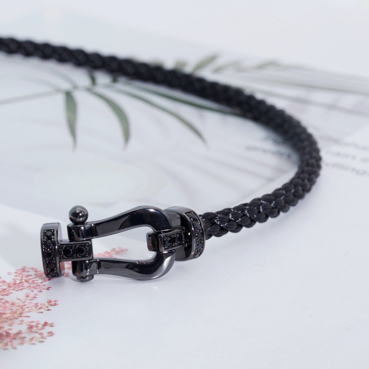[LuckyStar]FORCE GROSSE SERIE HUFEISEN SCHWARZES SAMURAI-ARMBAND