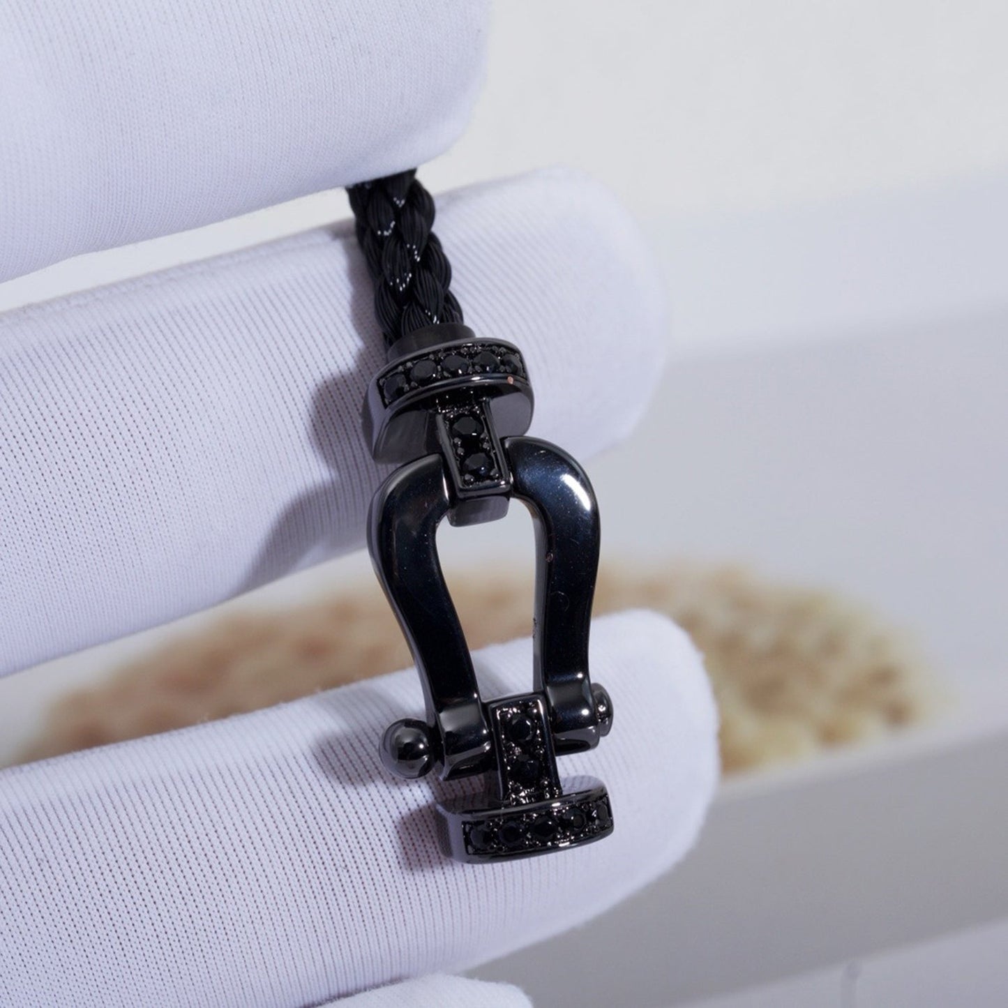 [LuckyStar]FORCE GROSSE SERIE HUFEISEN SCHWARZES SAMURAI-ARMBAND