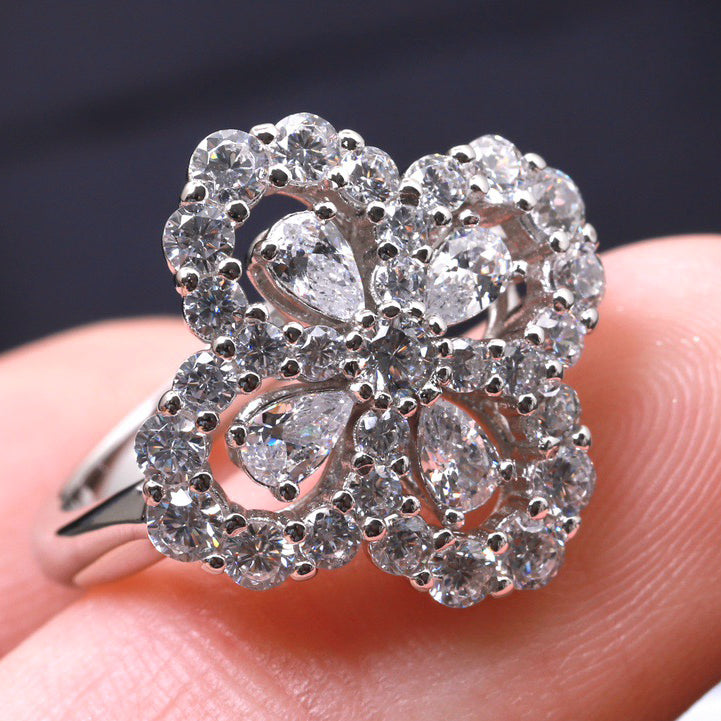 [LuckyStar]LOOP RING VOLLMOTIV DIAMANT 16MM SILBER