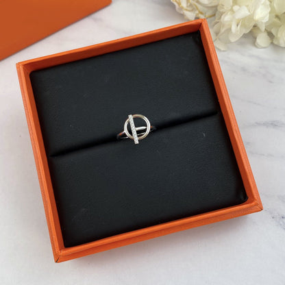 [LuckyStar]ECHAPPEE RING DIAMANT