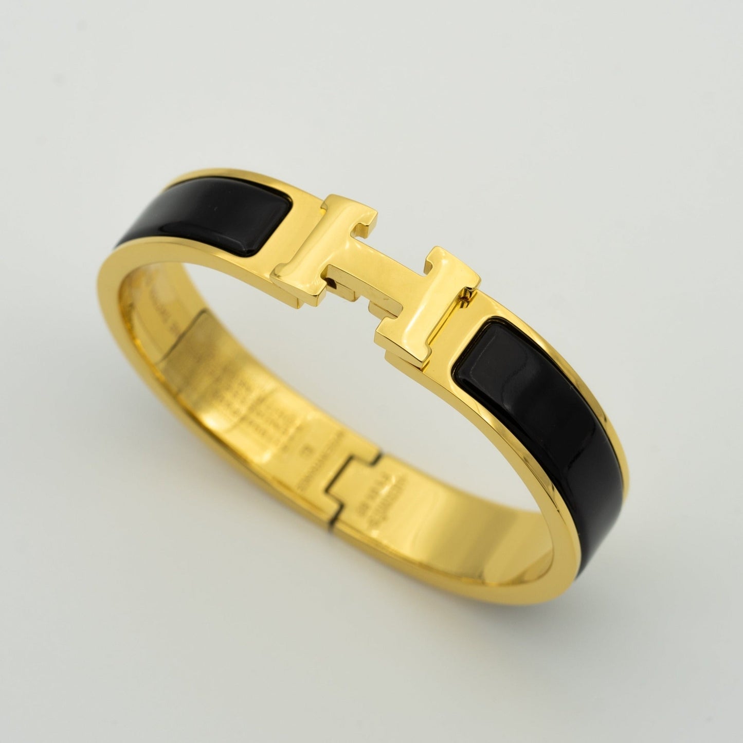 [LuckyStar]H SCHWARZES ARMBAND 