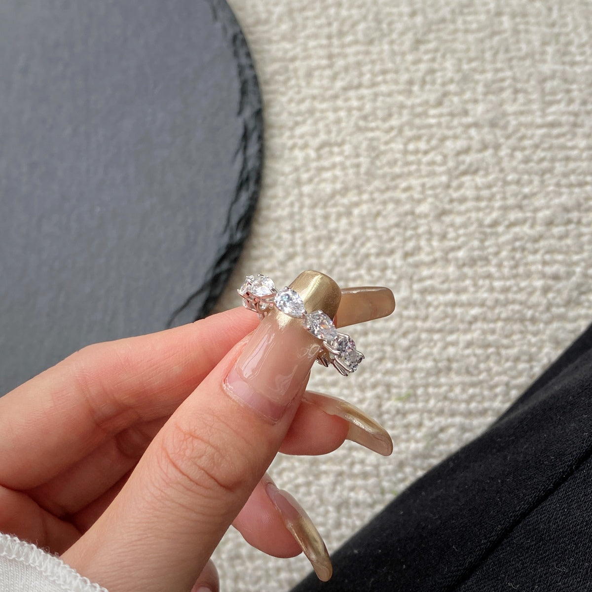 [LuckyStar]Exquisite Pear Cut Tennis Ring