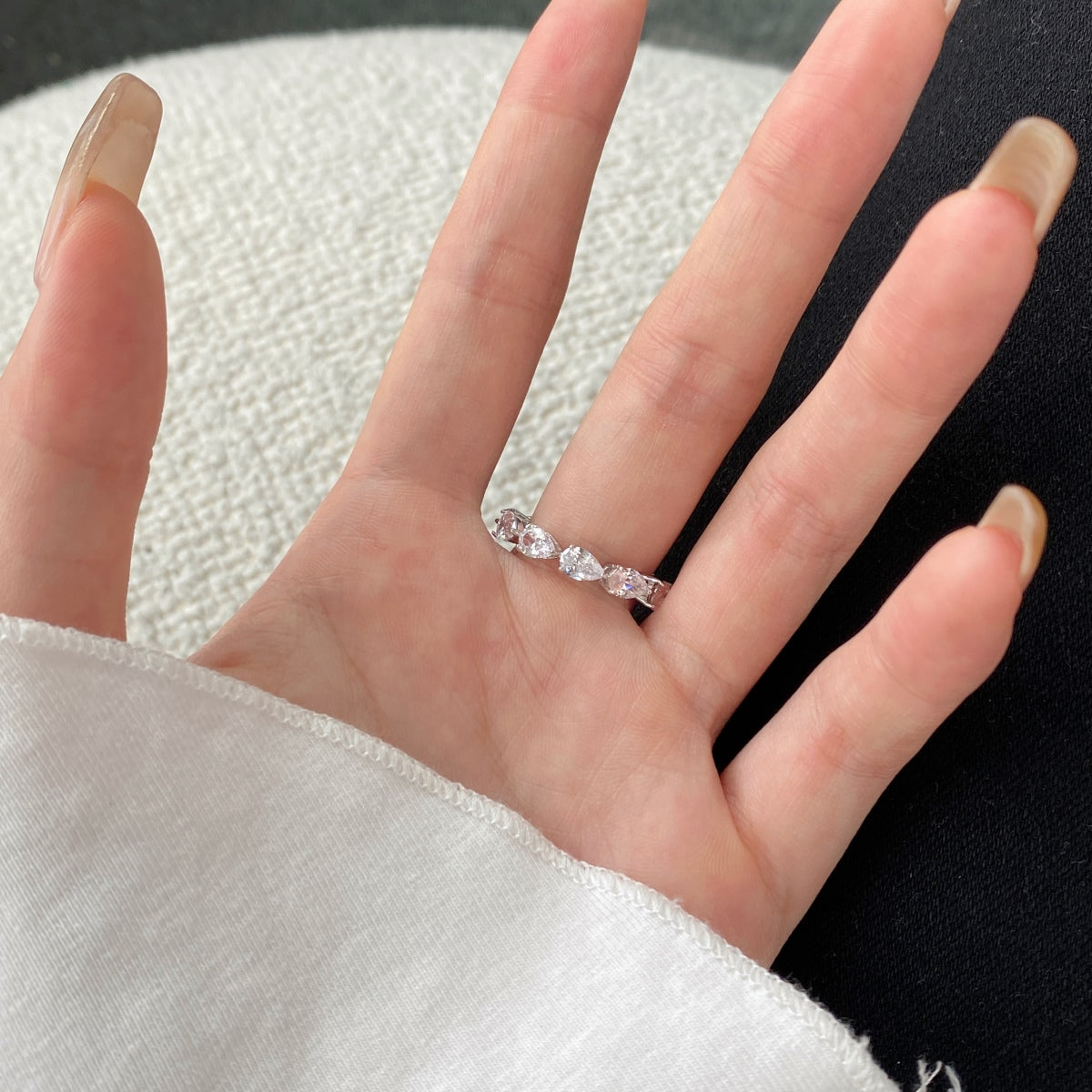[LuckyStar]Exquisite Pear Cut Tennis Ring