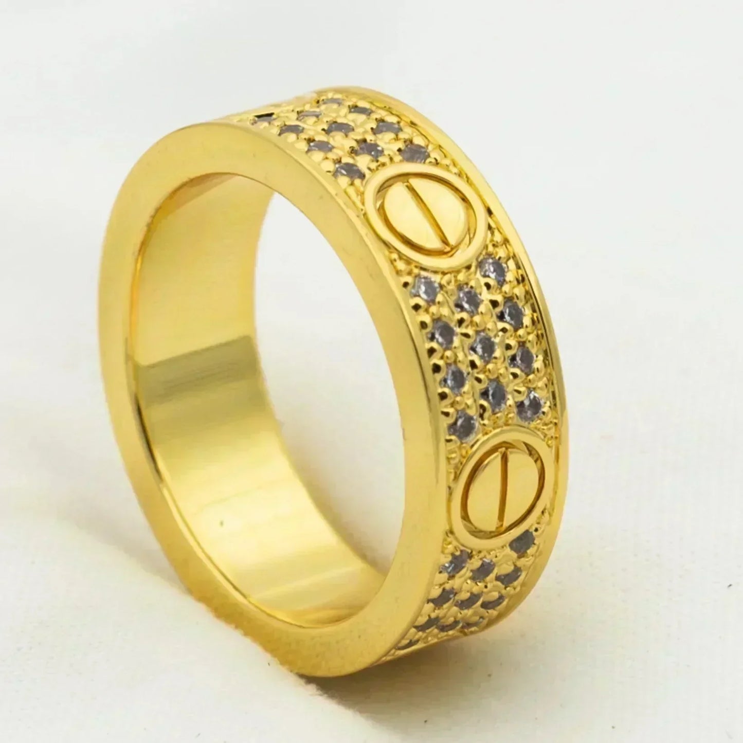 [LuckyStar]Liebesring 5,5 mm mit Diamanten besetzt