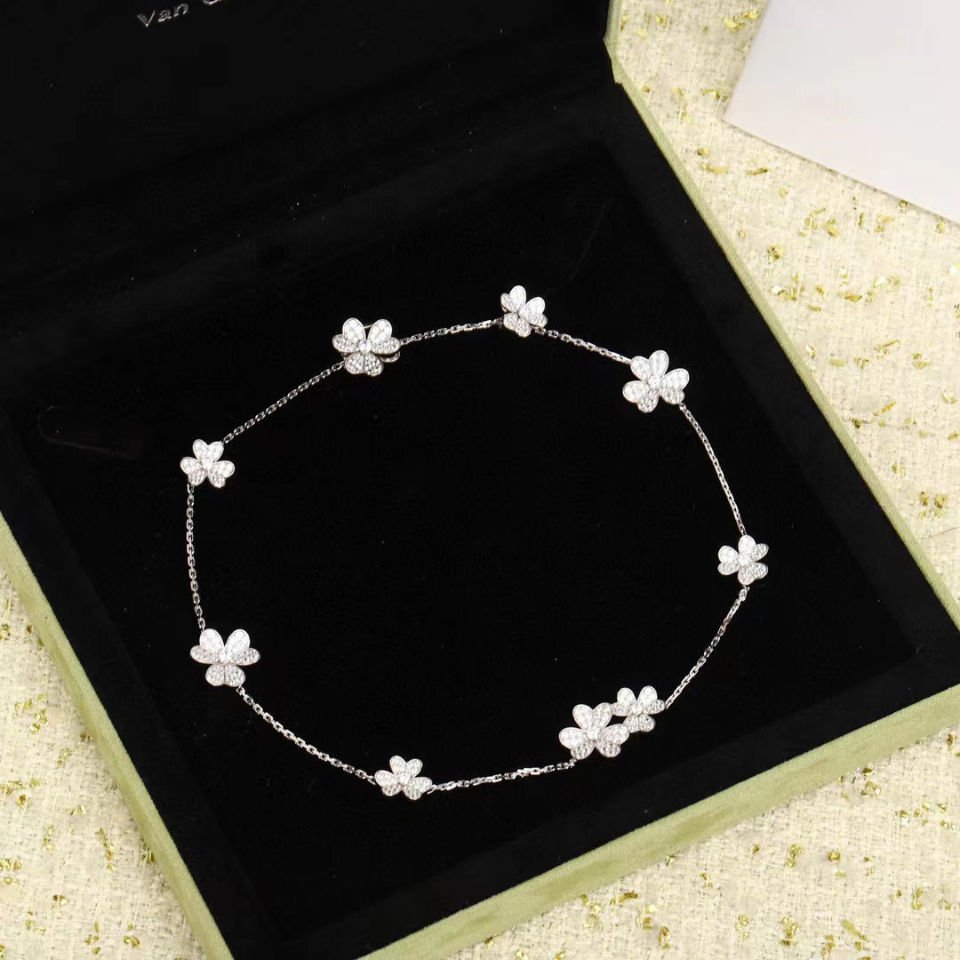 [LuckyStar]FRIVOLE SILBERNE HALSKETTE MIT 9 BLUMEN