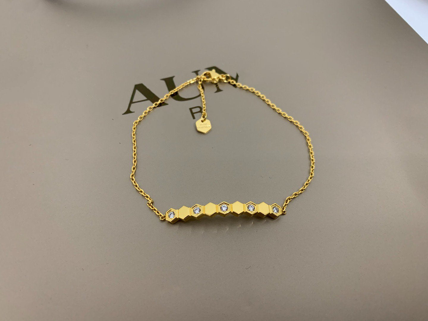 [LuckyStar] BIENENLIEBE ARMBAND DIAMANT 
