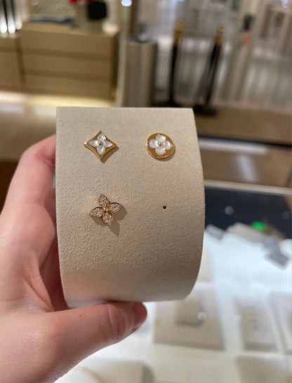 [LuckyStar] STERNENBLÜTEN-OHRSTECKER ROTGOLD DIAMANTEN