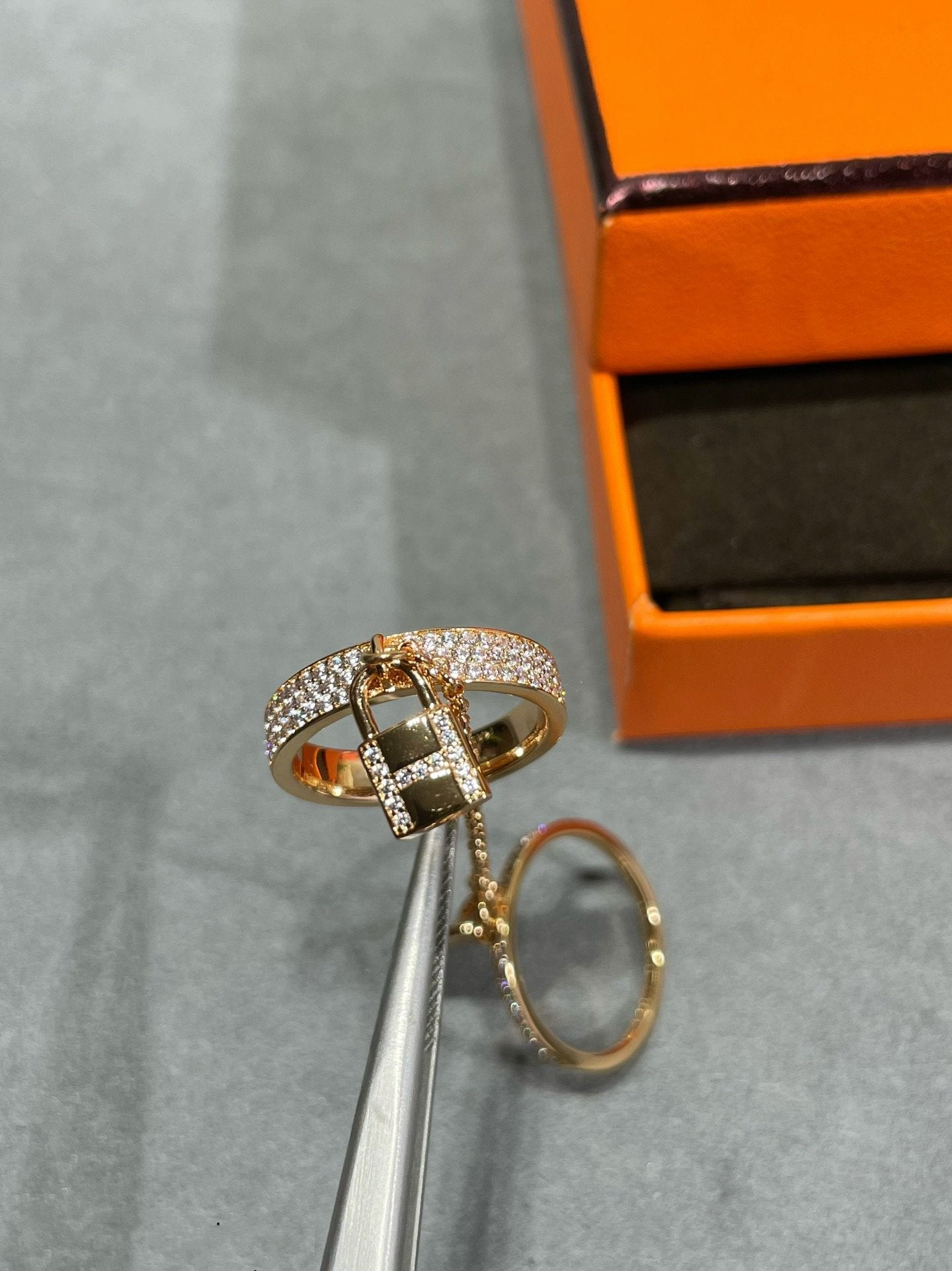 [LuckyStar]HM KELLY CLOCHETTE DOPPELRING MIT DIAMANTEN