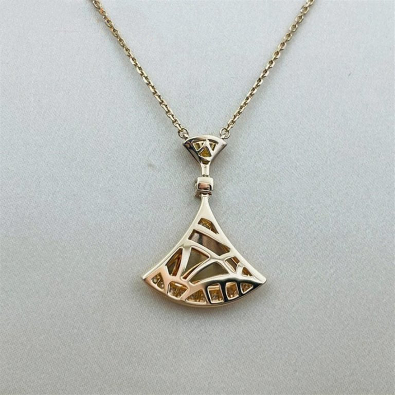 [LuckyStar]TRAUM HALSKETTE ROTGOLD DIAMANT