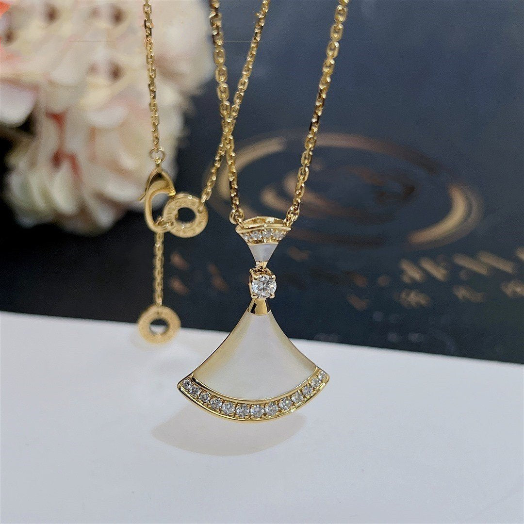 [LuckyStar] TRAUM-HALSKETTE MOP GOLD DIAMANT