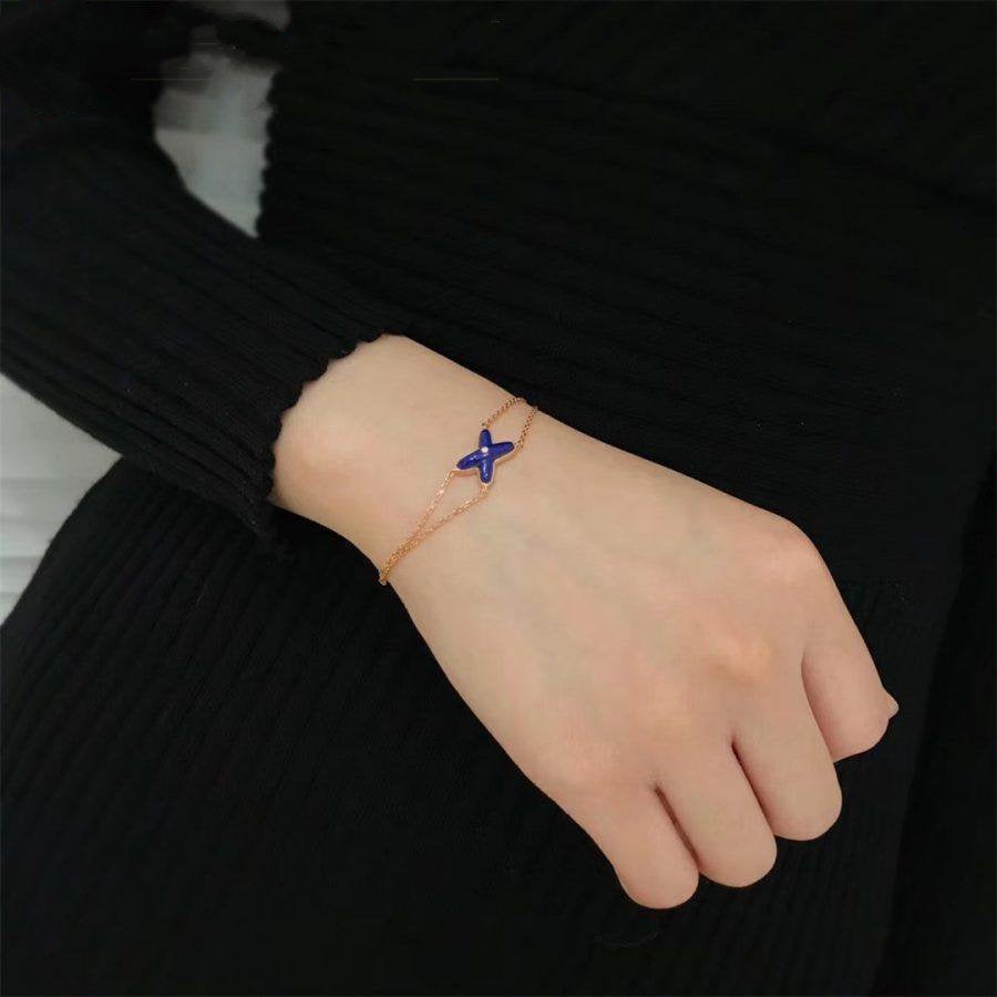 [LuckyStar]Ring in Form eines vierblättrigen Kleeblatts mit hohlem Design