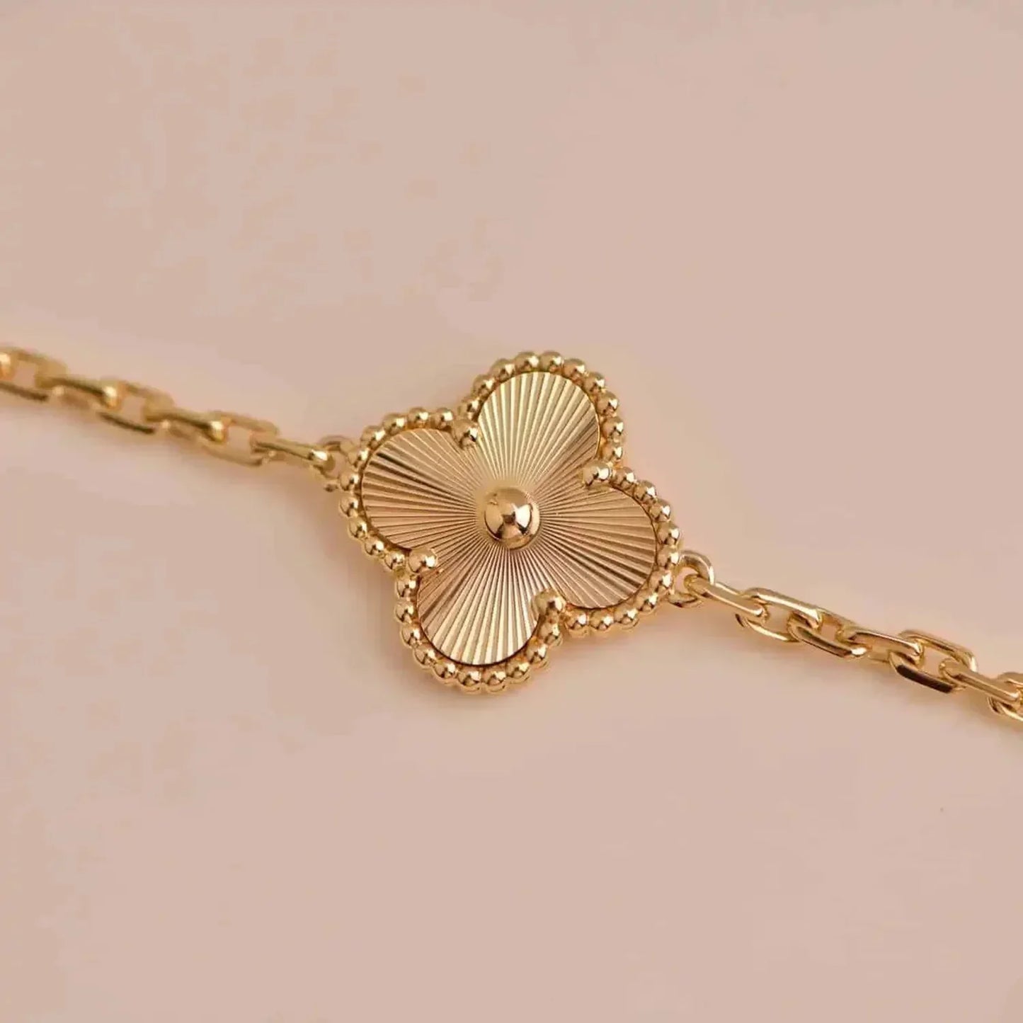 [LuckyStar]CLOVER 5 BLUMEN LASER ARMBAND 