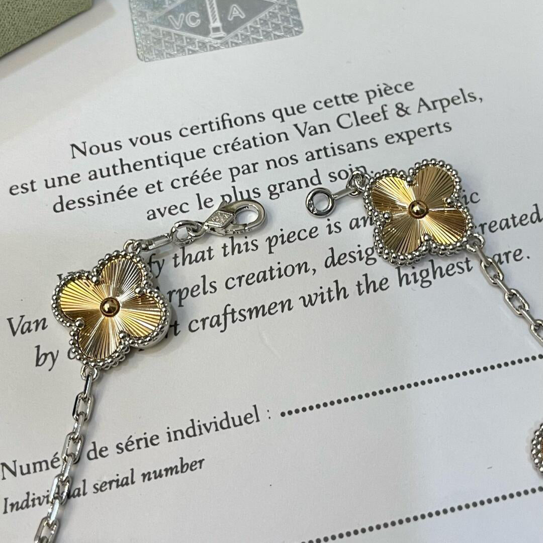 [LuckyStar]CLOVER  5 MOTIFS  CHRISTMAS LIMITED EDITION BRACELET