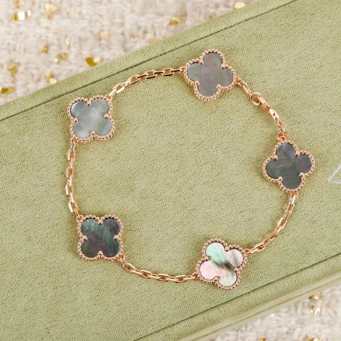 [LuckyStar]CLOVER 5 MOTIV GRAU MOP ARMBAND