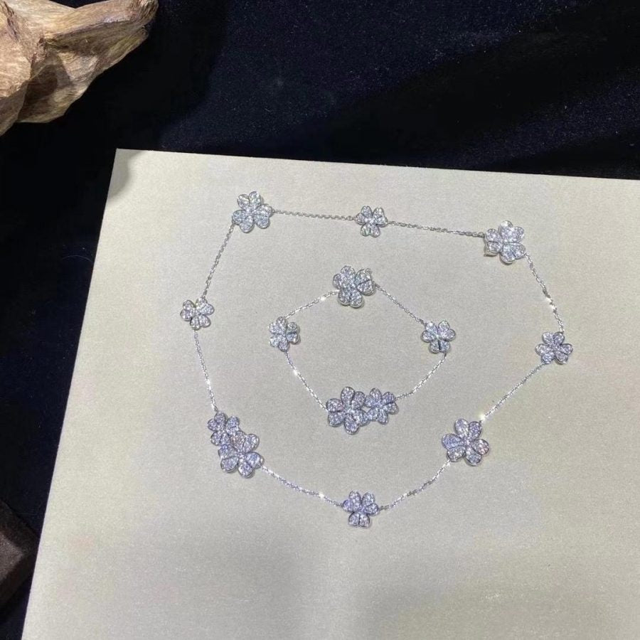 [LuckyStar]FRIVOLE SILBER 5 BLUMEN ARMBAND
