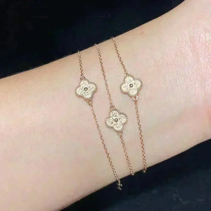 [LuckyStar]KLEE-ARMBAND MIT EINZELNER BLUME