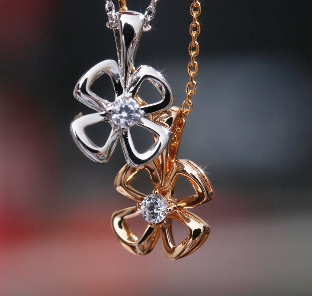 [LuckyStar]FIOREVER HALSKETTE DIAMANT-ZENTRUM