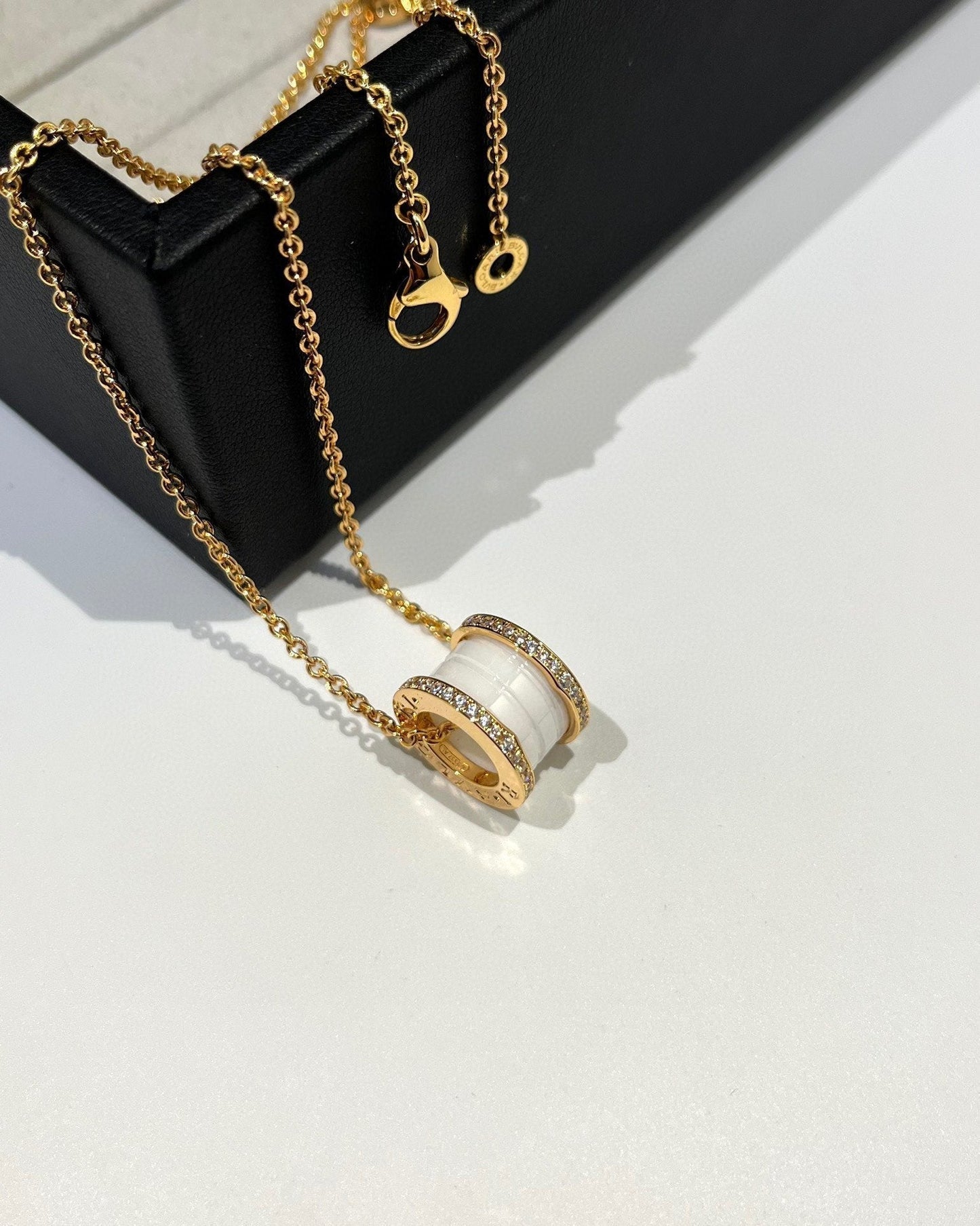 [LuckyStar]ZERO 1 WEISSE KERAMIK DIAMANT ROSGOLD HALSKETTE
